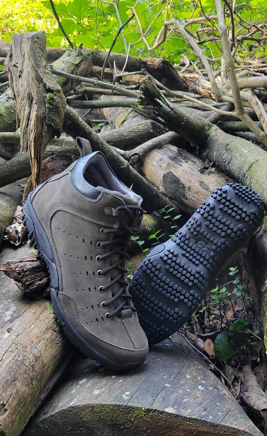 Bota Cuero Hidrofugado - Gris - Imagen 2